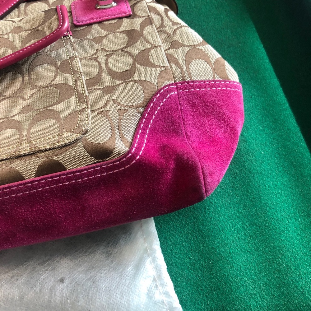 Coach Signature Collection Handbag - Picture 6 of 6